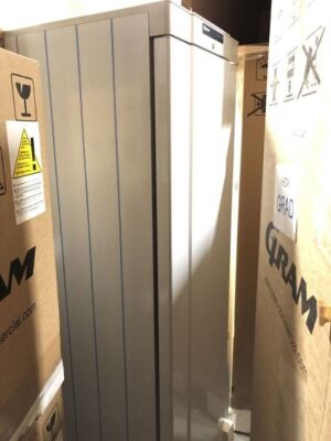 Gram K 410 RG DL L1 6N Refrigerator